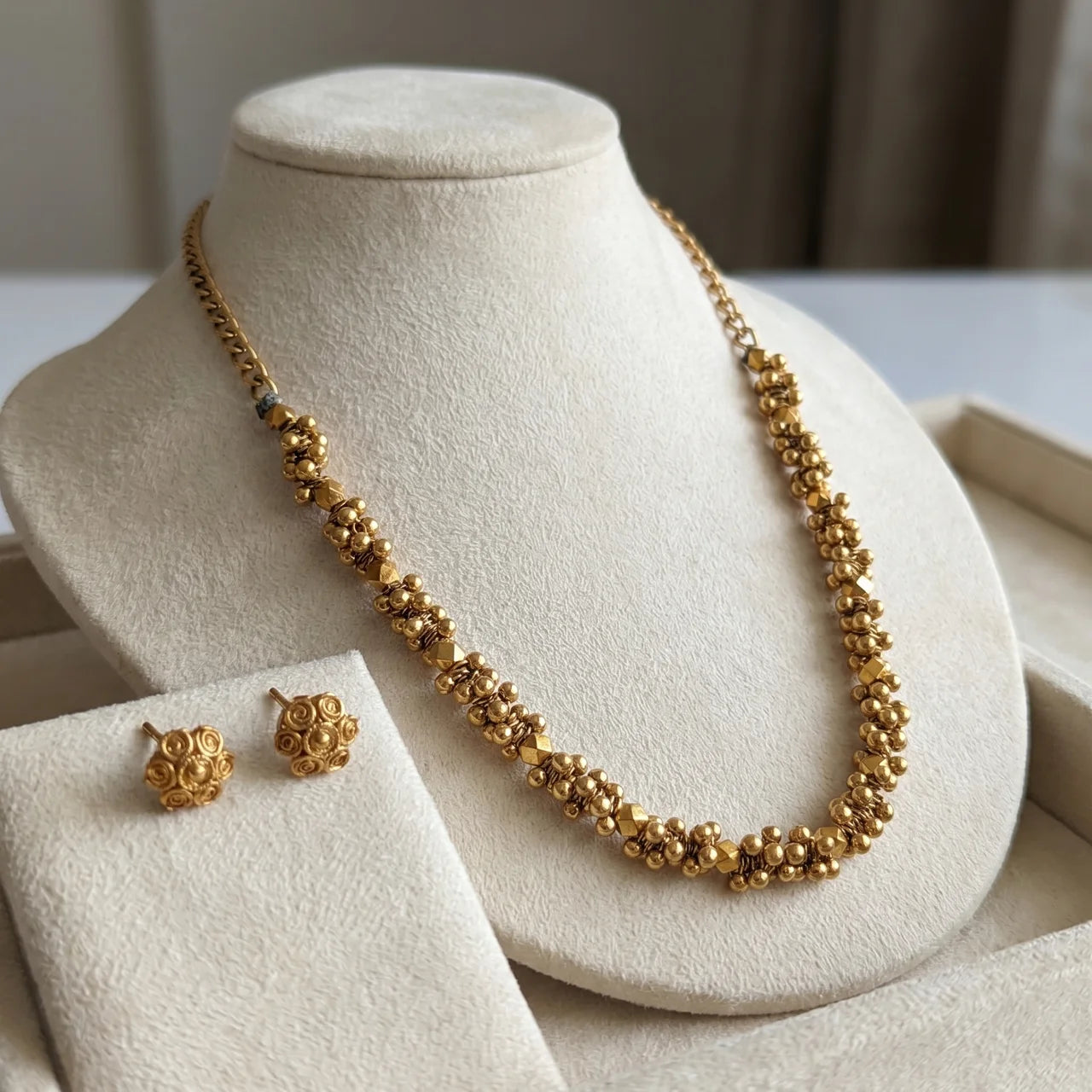 Classic Gold Bead Necklaces & Stud Earning Set