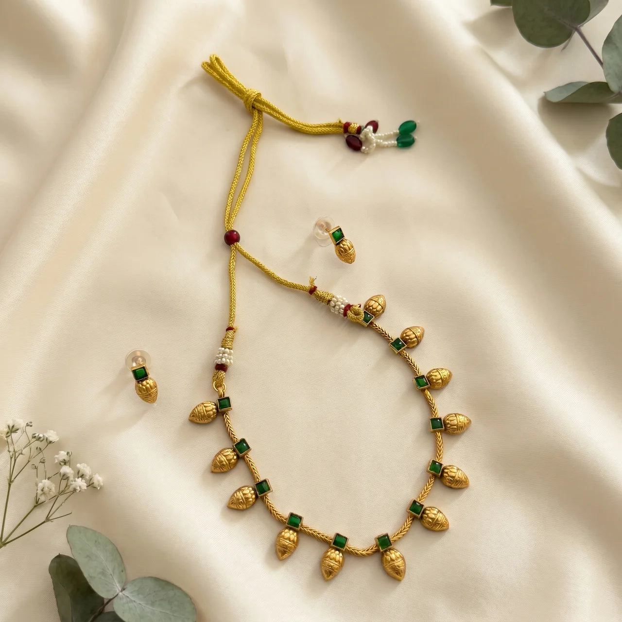 Green Stone Drop Necklace Set