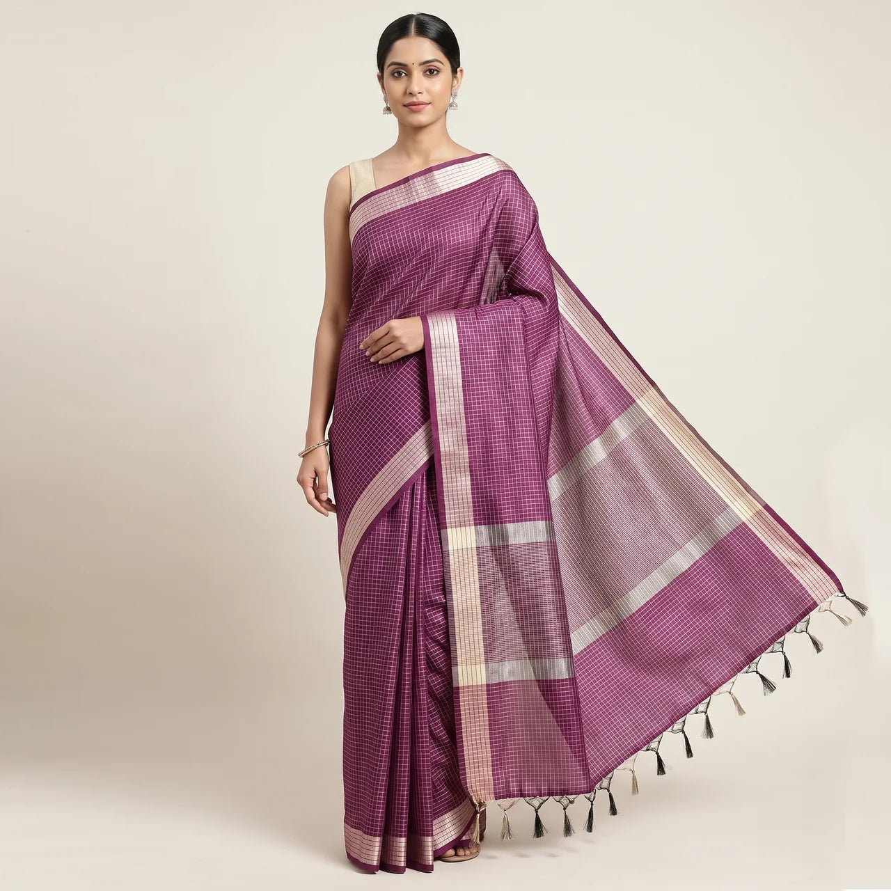 Nilaa Semi Silk Saree