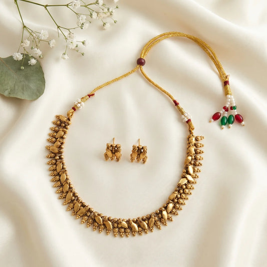 Traditional Leaf Charm Necklace Set